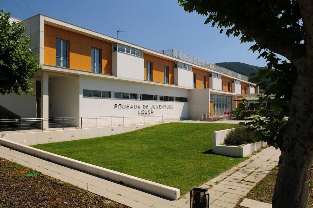 Hi Lousa - Pousada De Juventude Exterior photo